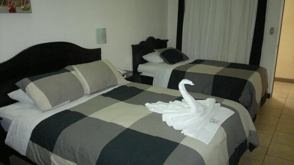 Hotel Eskalima 알라후엘라 외부 사진